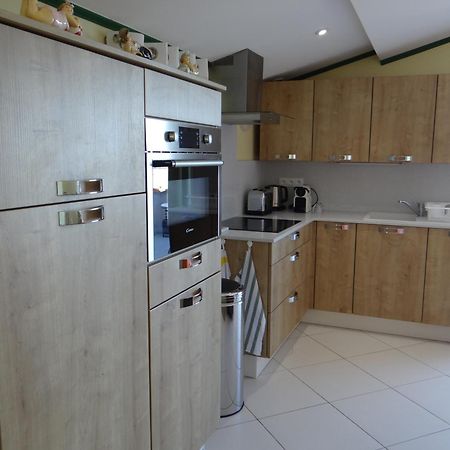 Appartement Vue Mer, Presqu'Il De Giens 耶尔 外观 照片