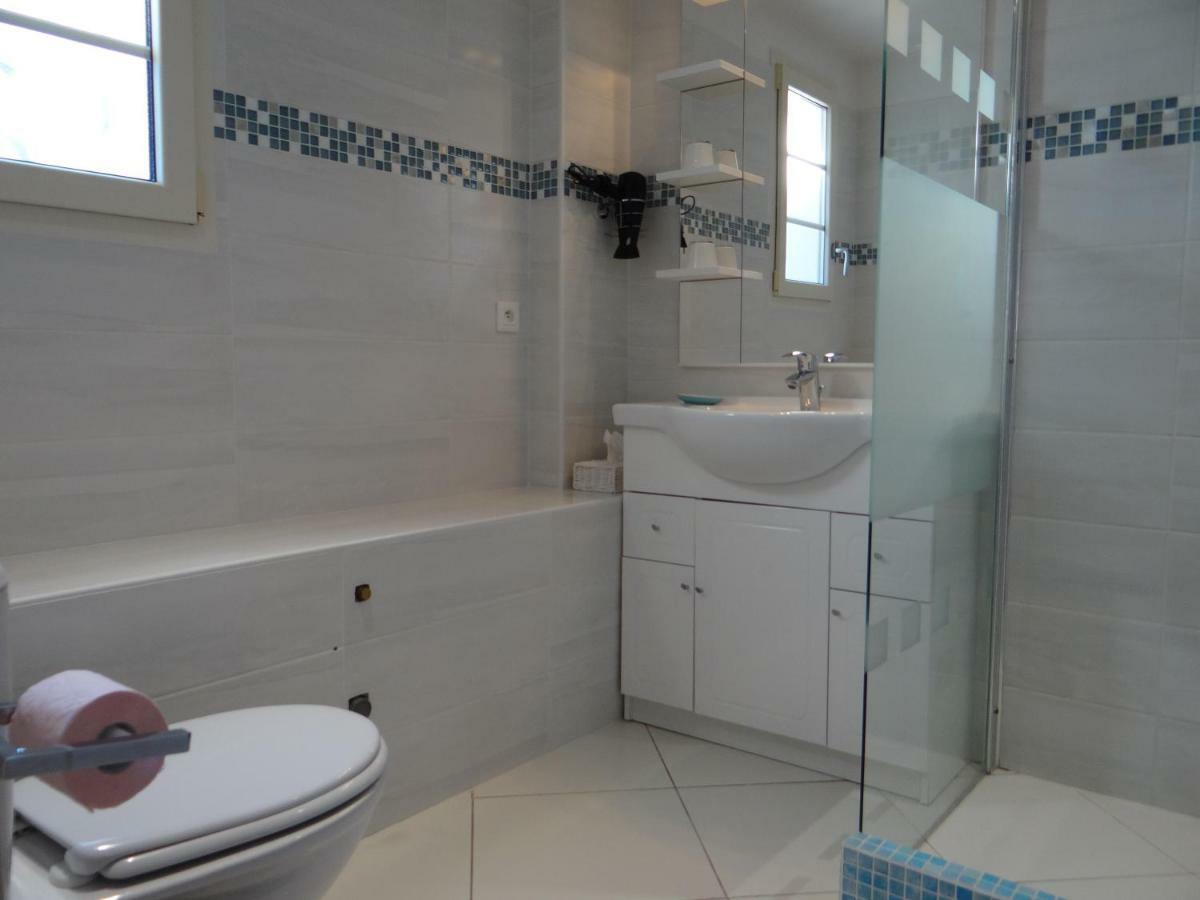 Appartement Vue Mer, Presqu'Il De Giens 耶尔 外观 照片